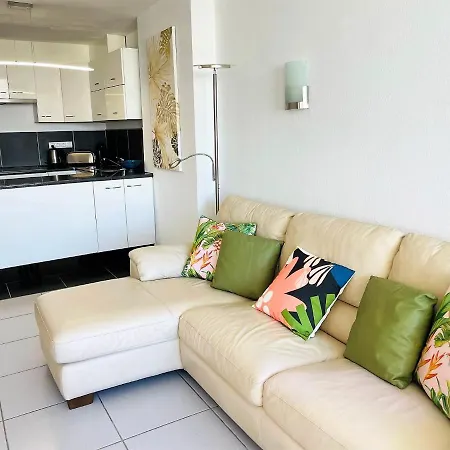 La Lajilla Apartment *